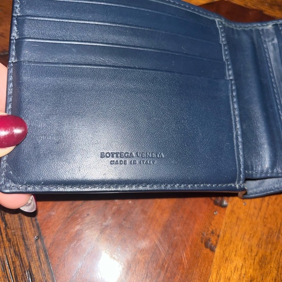 Authentic Bottega Veneta Navy Blue Wallet - Picture 8 of 11